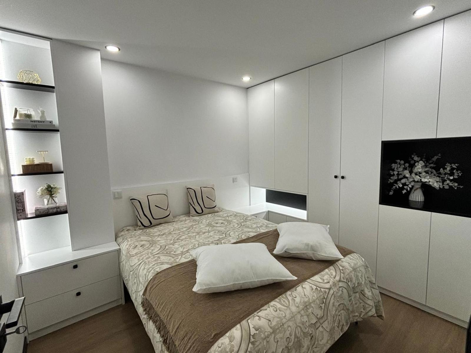 Apartment Pink House Moncao